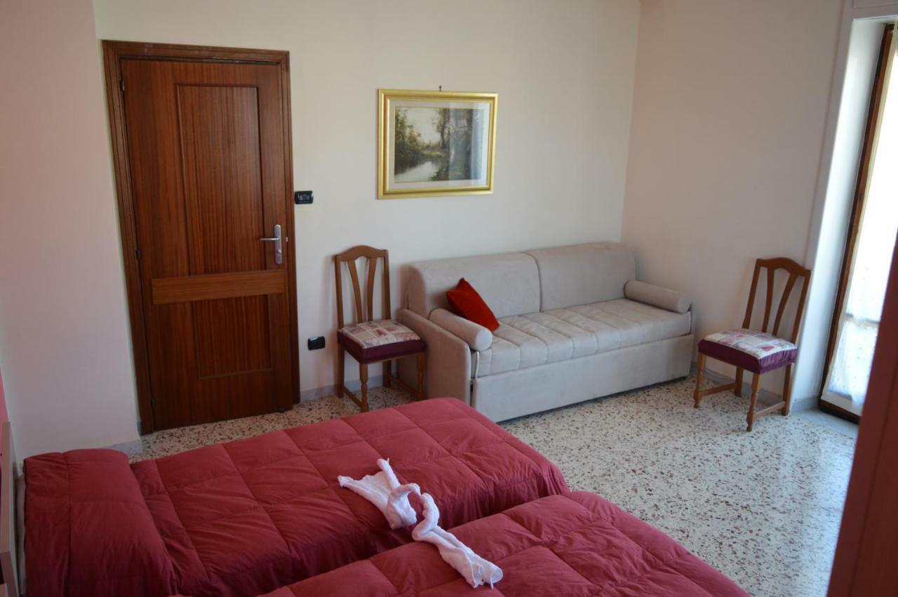 B&B Olympo Salerno Luaran gambar