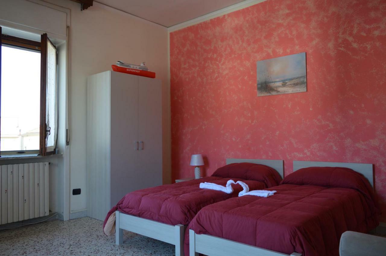 B&B Olympo Salerno Luaran gambar